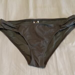 Tommy Bahama Women's Size Medium Gray Swimwear bottoms